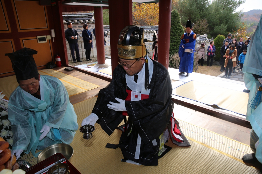 일우김한종의사 추모제