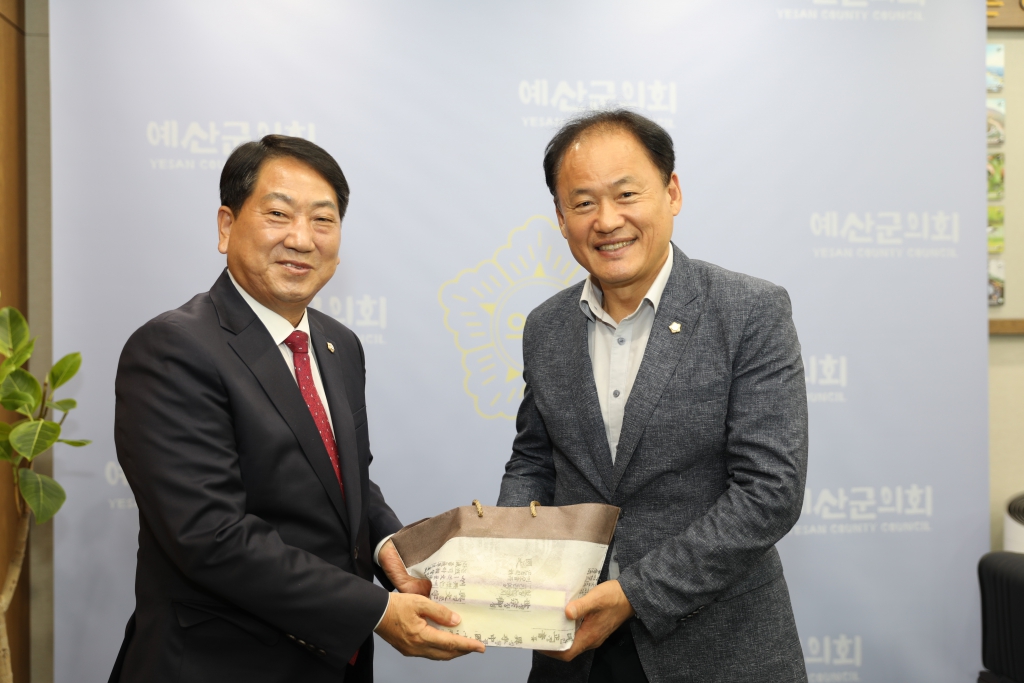 동두천시의회 청사방문 