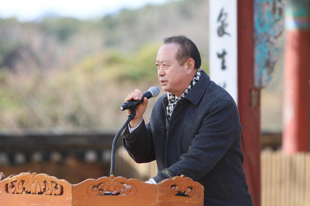 수덕사 신년 타종식 및 오찬 공양