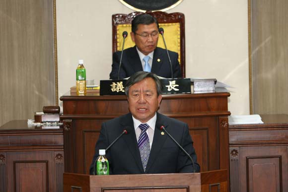 결의문 제안설명