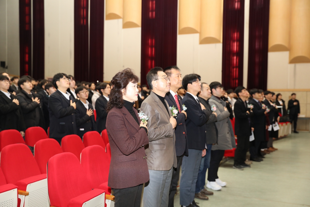 2024년  예산고등학교 제55회 졸업식, 예산읍 새마을남여지도자협의회 설 귀성객 차 봉사 참석