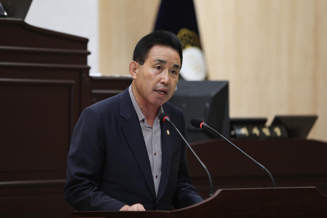 '제325회 임시회 7차 본회의' 게시글의 사진(3) '049A1138 복사.jpg'