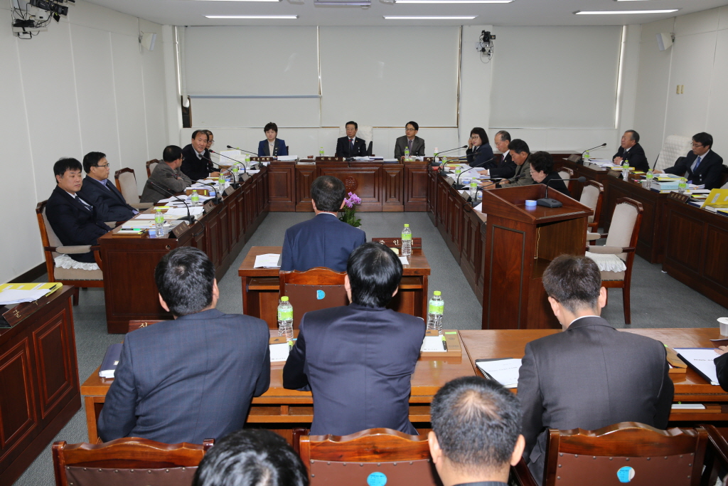 제218회(정례회)행정사무감사특별위원회