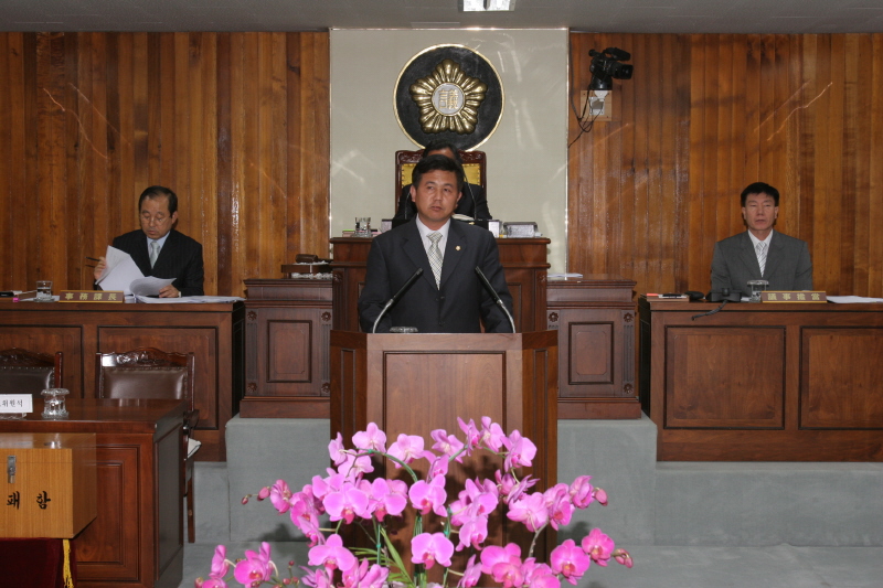 신영균 산업건설위원장 당선인사