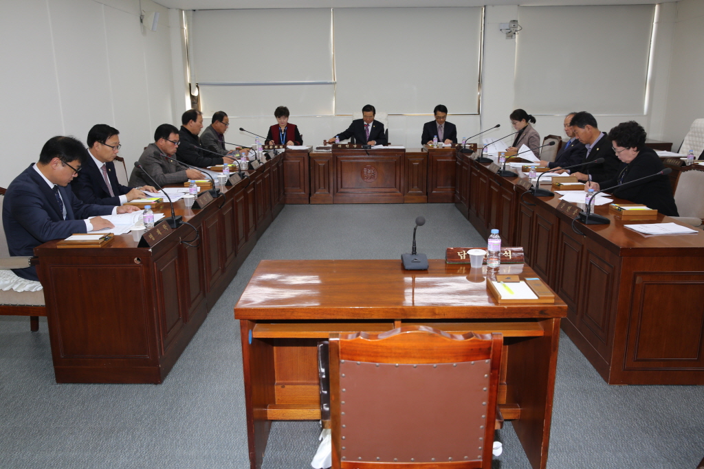 행정사무감사특별위원회