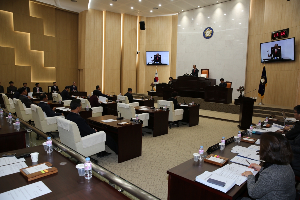 제245회 임시회 개회