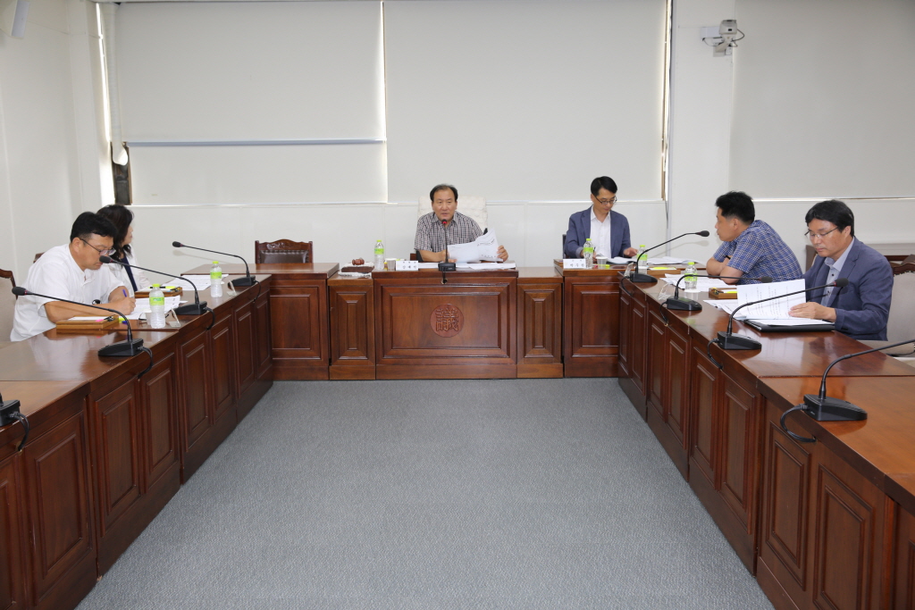 2015년도 의원 공무국외연수심사