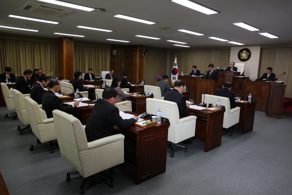 제209회 예산군의회(정례회) 제1차본회의