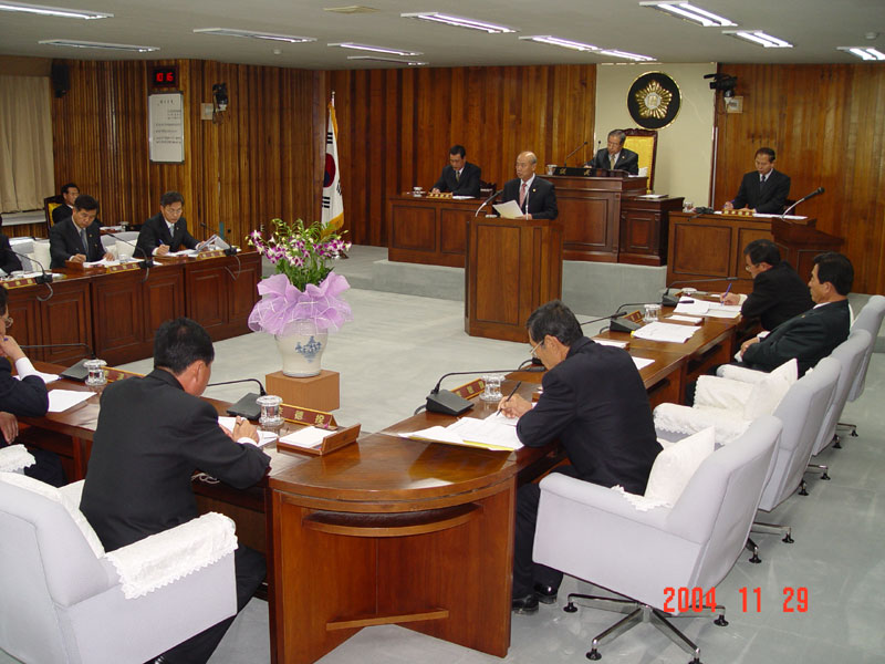 이만우 의원님의 5분발언모습