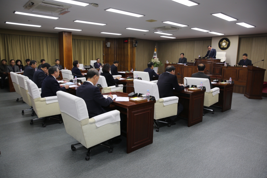 제236회 예산군의회 제2차 정례회 폐회