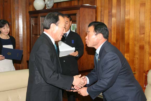 결산검사위원 위촉