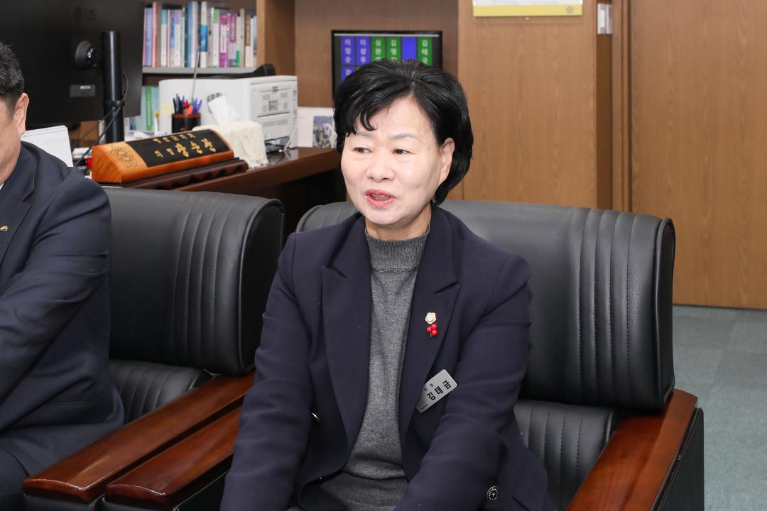 예산군수 의회 방문인사