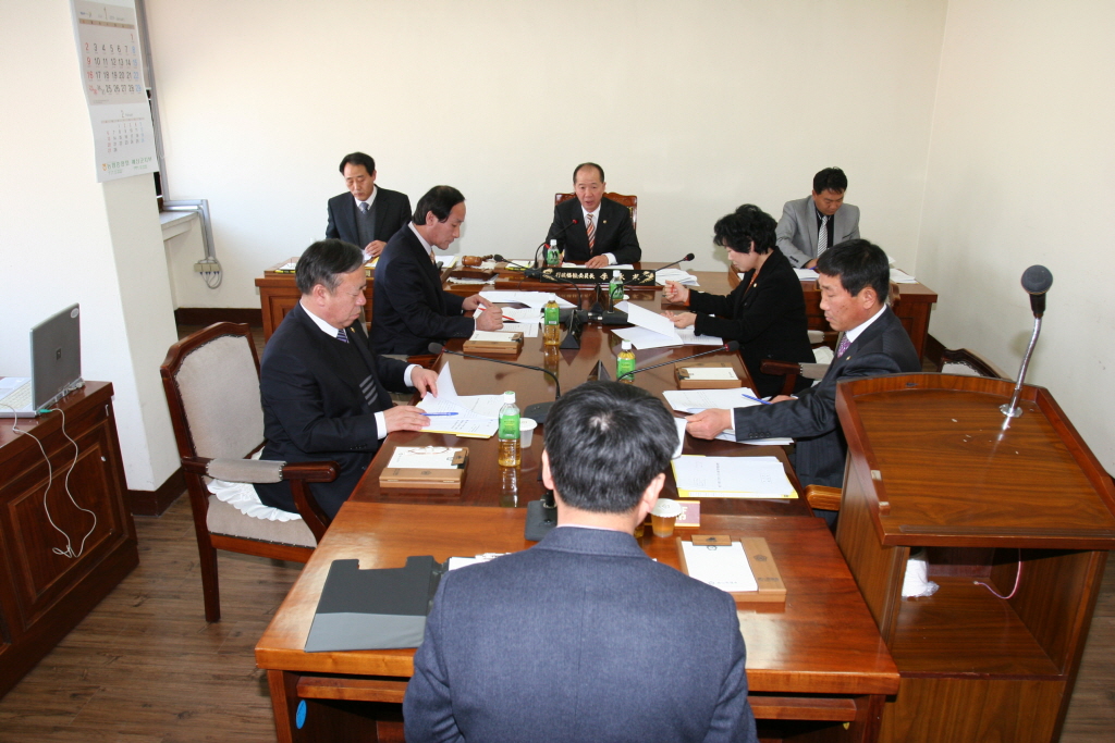 행정복지위원회 회의모습