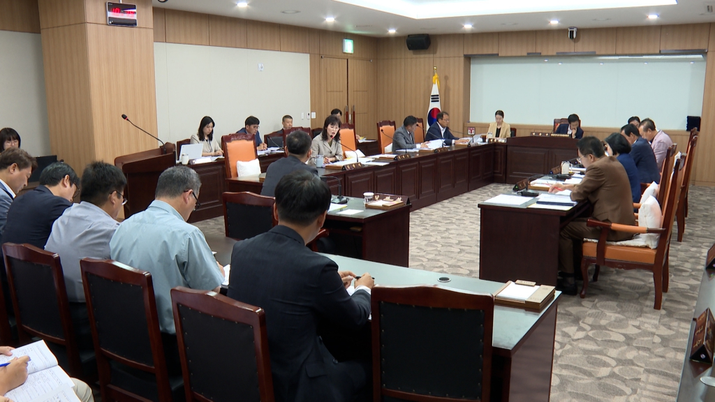 2024년 행정사무감사 1일차(기획실, 총무과, 주민복지과)