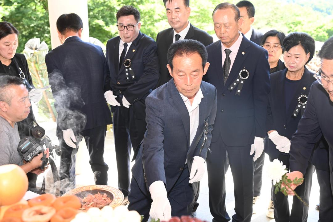 '제71회 현충일 기념식' 게시글의 사진(8) '20260608 제71회 현충일 기념식 (8).jpg'