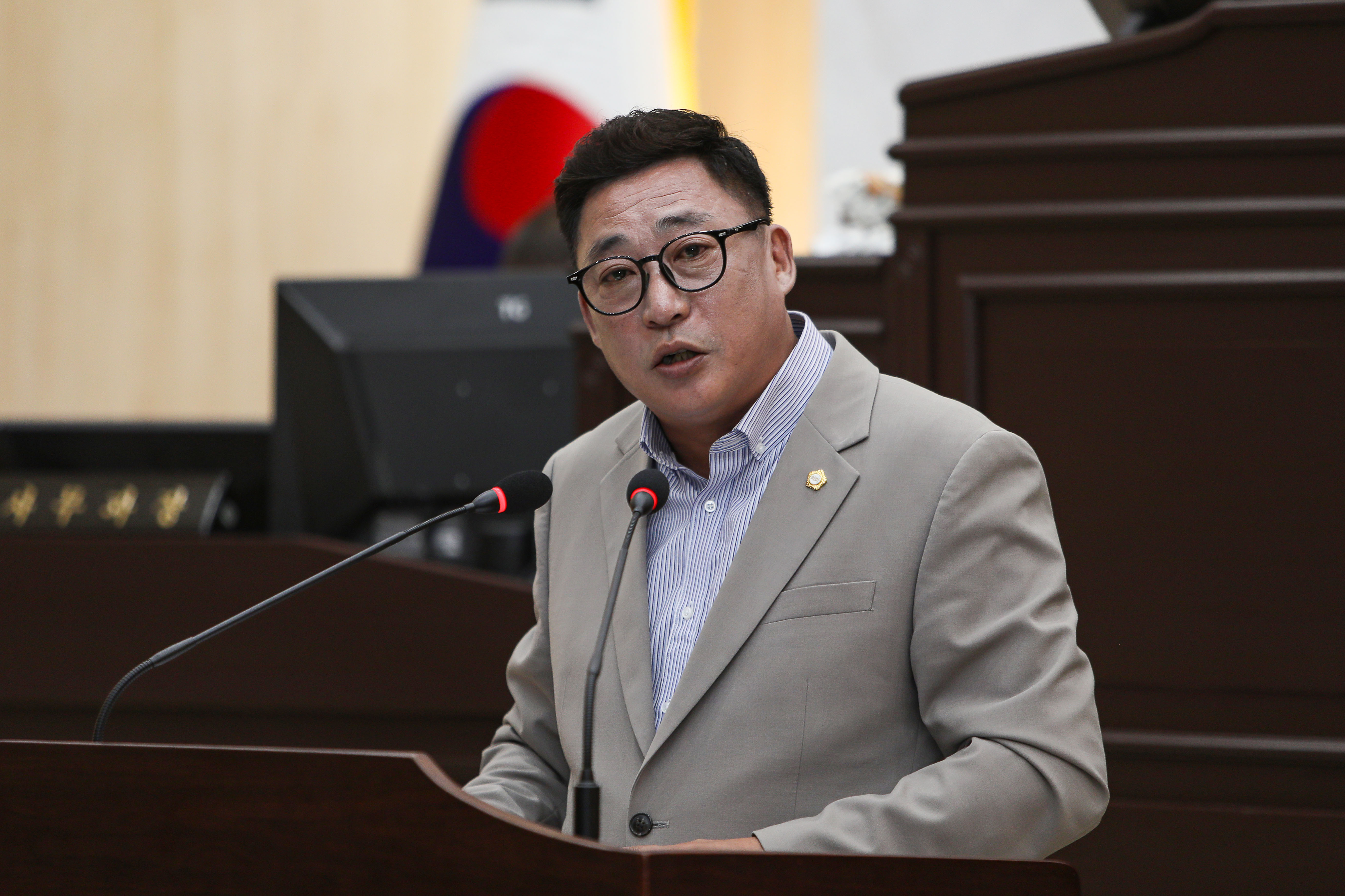 '예산군의회 김영진 의원, 군민의 안전을 지키는 덕산지구대 존치 필요성 강조' 게시글의 사진(1) '예산군의회 김영진 의원.jpg'