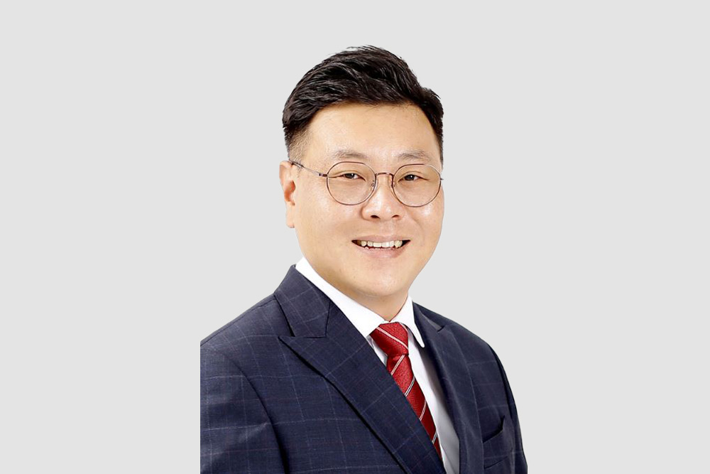 
                충청남도 예산군의회 황두현 의원 사진